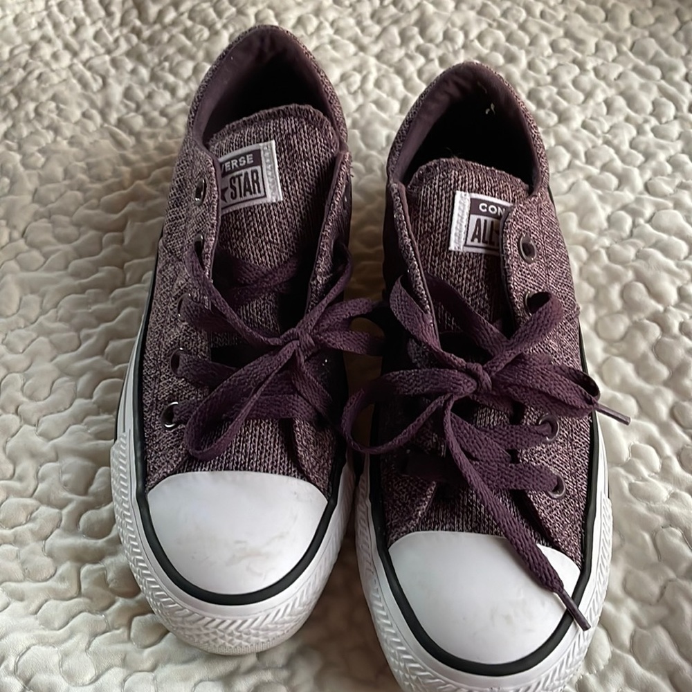 Converse size 6 !Purple